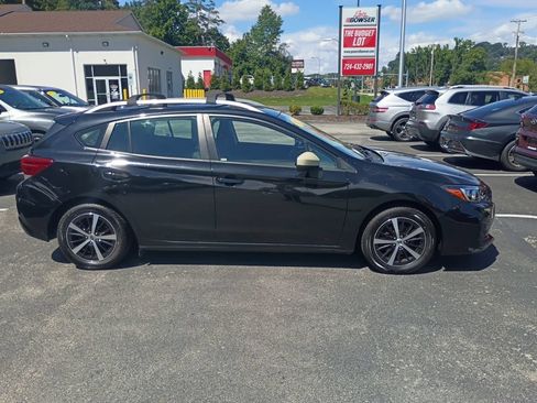 Used 2019 Subaru Impreza 2.0i Premium AWD/4WD image 4