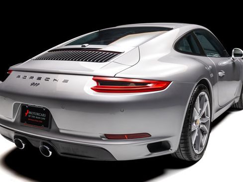 Used 2019 Porsche 911 Carrera S image 26