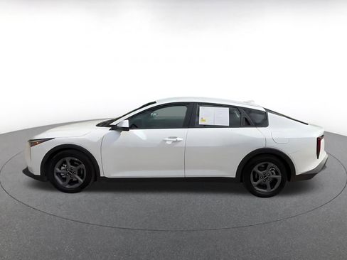 Used 2025 Kia K4 FWD image 8