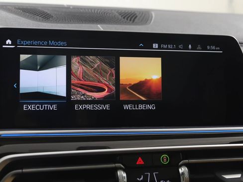 Used 2023 BMW X5 xDrive45e w/ M Sport Package image 40