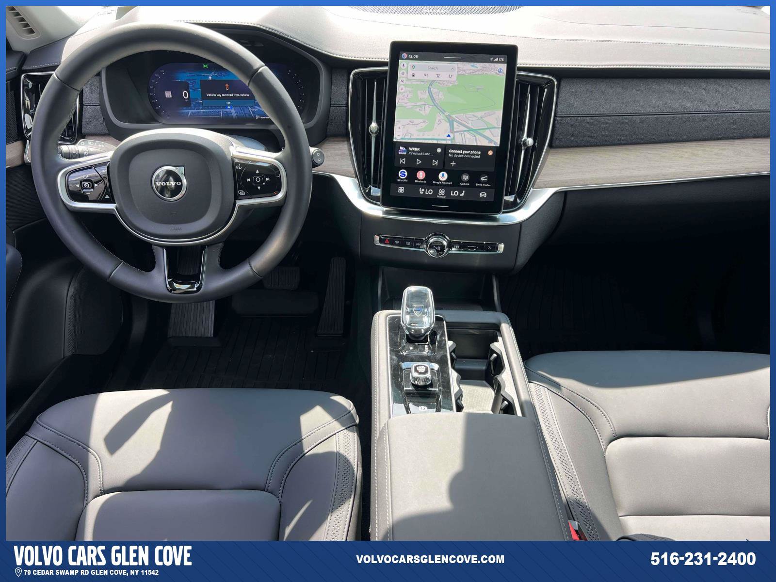 Used 2026 Volvo XC90 B6 Plus w/ Protection Package Premier AWD/4WD image 14