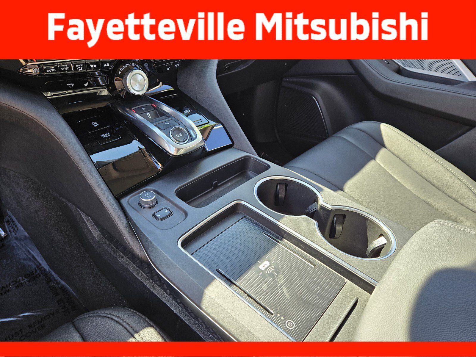 Used 2025 Acura MDX FWD image 24