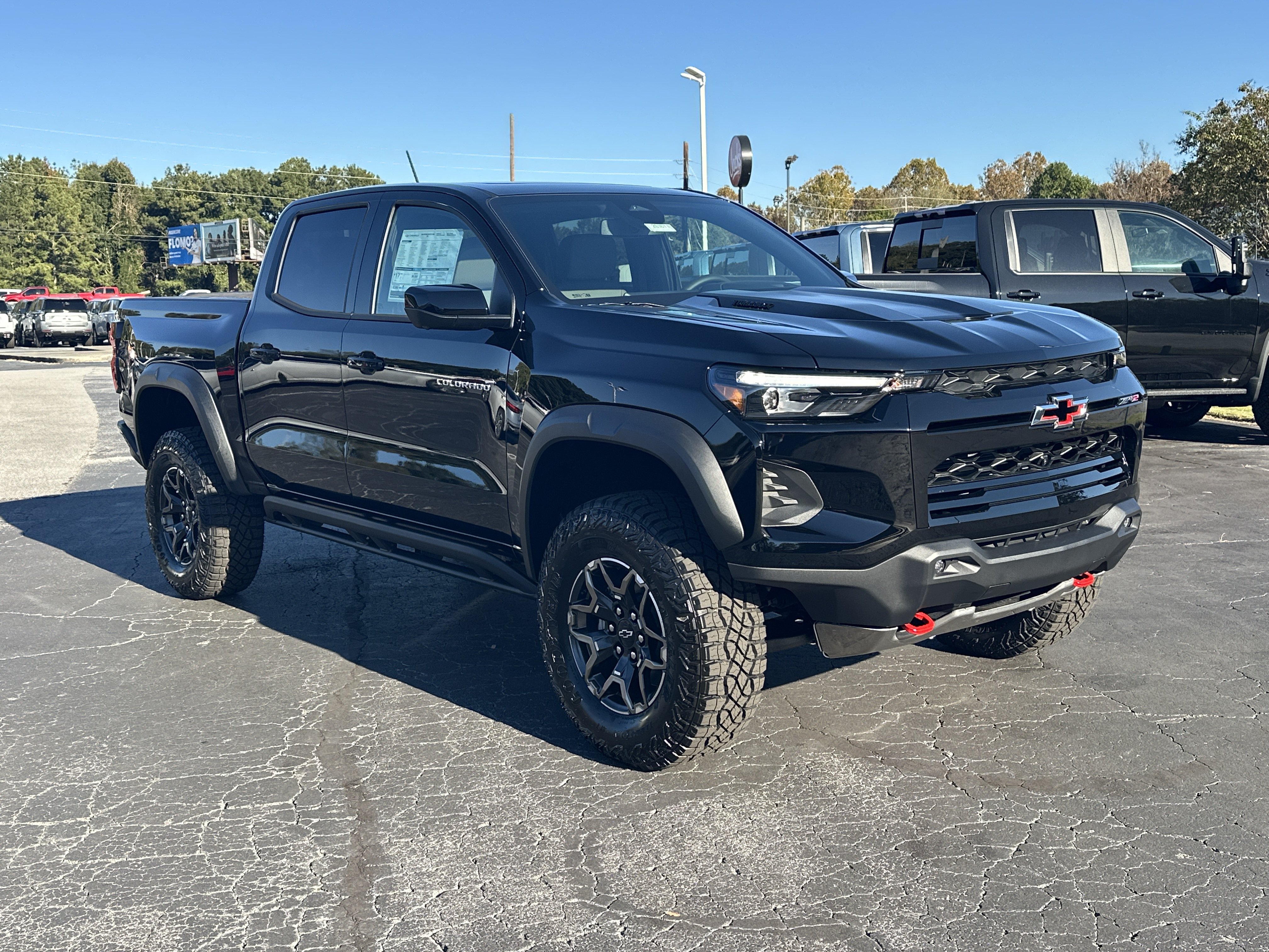 New 2026 Chevrolet Colorado ZR2 w/ Technology Package AWD/4WD image 2