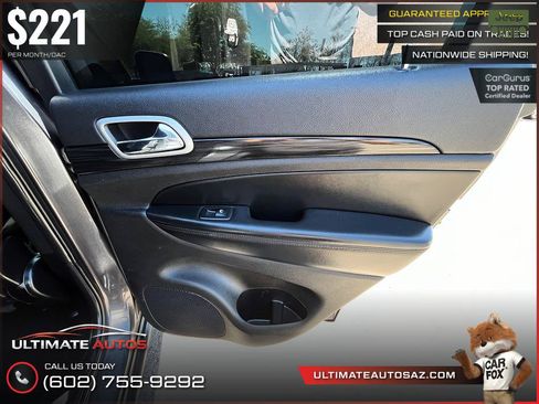 Used 2021 Jeep Grand Cherokee Laredo X AWD/4WD image 18