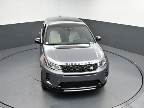 New 2024 Land Rover Discovery Sport Dynamic SE image 37