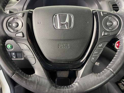 Used 2017 Honda Pilot Elite image 16