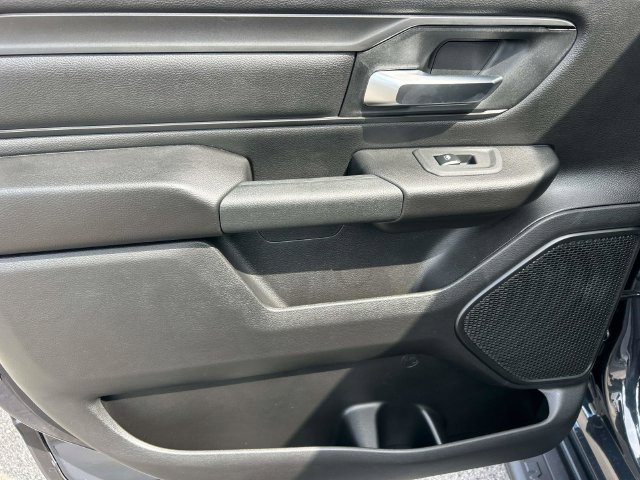 New 2027 RAM 1500 Express AWD/4WD image 18