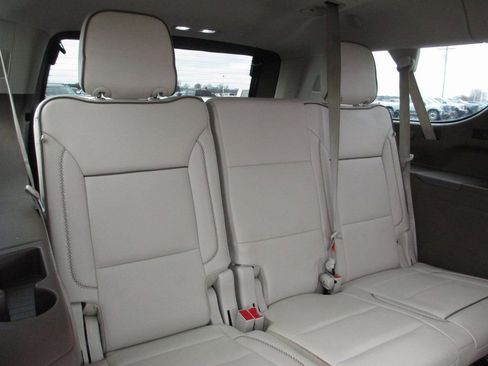 Used 2023 GMC Yukon XL Denali w/ LPO, Floor Liner Package image 26