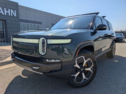 Used 2024 Rivian R1S Adventure Quad