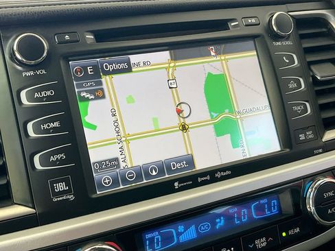 Used 2018 Toyota Highlander Limited Platinum w/ Protection Package #3 AWD/4WD image 13