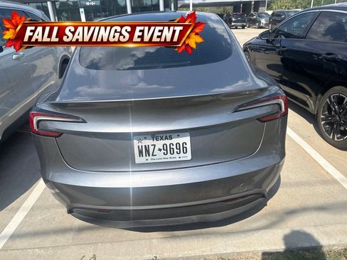 Used 2025 Tesla Model 3 Long Range RWD image 4