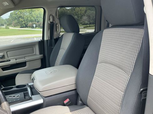 Used 2012 RAM 1500 Big Horn w/ Luxury Group RWD image 21