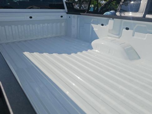 Used 2020 Chevrolet Silverado 2500 W/T w/ WT Fleet Convenience Package image 18