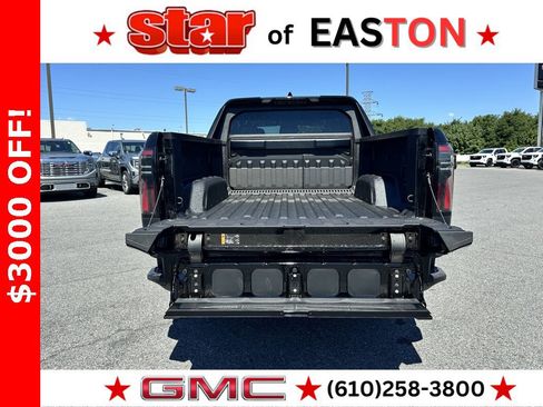 New 2026 GMC Sierra EV Elevation w/ Premium Package image 28