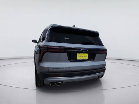Used 2026 Chevrolet Traverse Z71 w/ Driver Confidence Package AWD/4WD image 7
