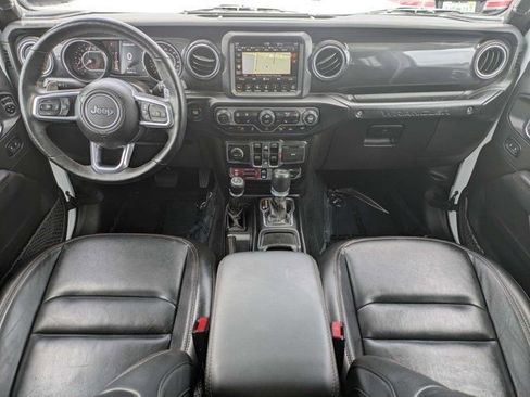 Used 2022 Jeep Wrangler Unlimited Rubicon AWD/4WD image 15