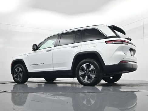 Used 2022 Jeep Grand Cherokee Limited 4xe AWD/4WD image 59