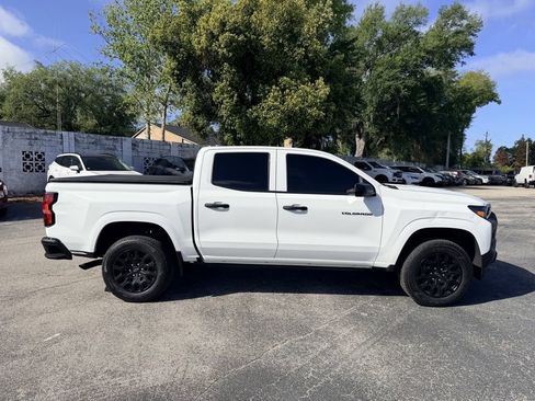 Certified 2025 Chevrolet Colorado W/T w/ WT Custom Package image 4