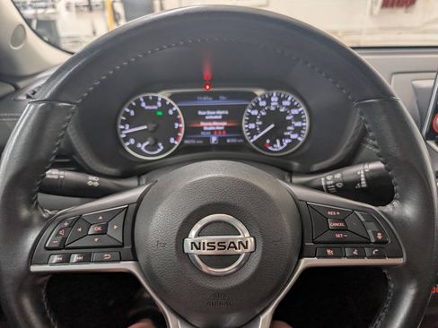 Used 2021 Nissan Sentra SV FWD image 8