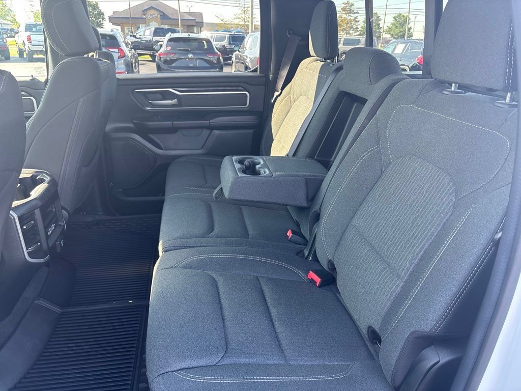 Used 2020 RAM 1500 Big Horn AWD/4WD image 27