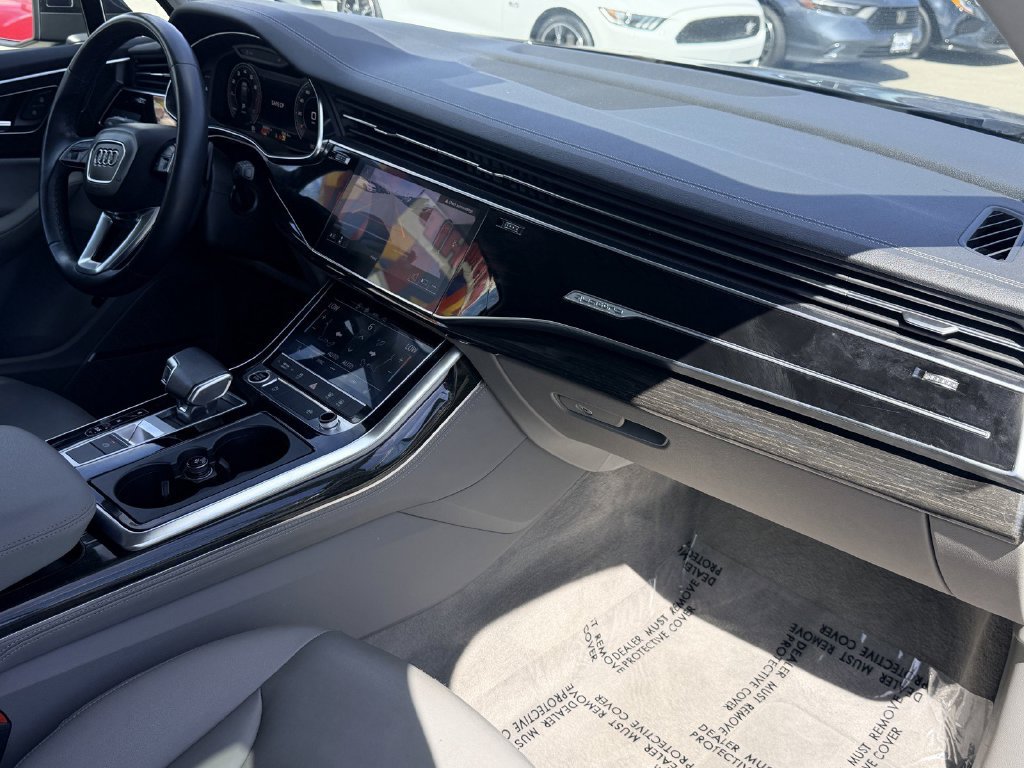 Used 2024 Audi Q7 2.0T Premium Plus AWD/4WD image 9