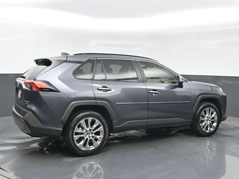 Used 2021 Toyota RAV4 Limited AWD/4WD image 6