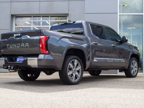 Used 2024 Toyota Tundra Capstone AWD/4WD image 10