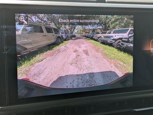 New 2025 Jeep Gladiator Mojave w/ Convenience Group image 18