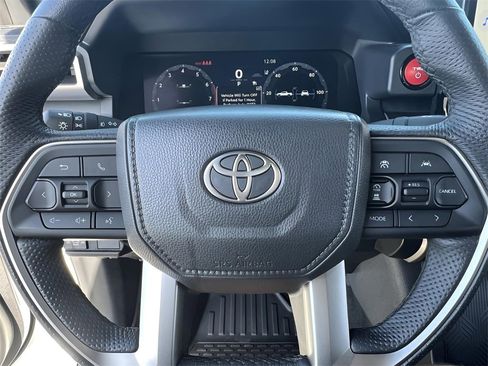 Certified 2025 Toyota Tacoma TRD Sport image 19