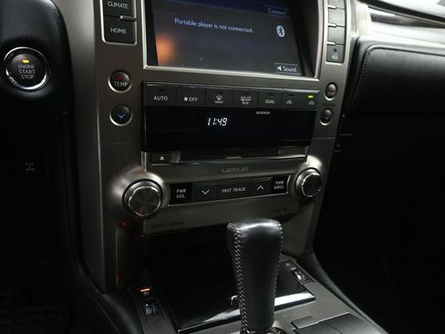 Used 2017 Lexus GX 460 w/ Navigation Package image 15