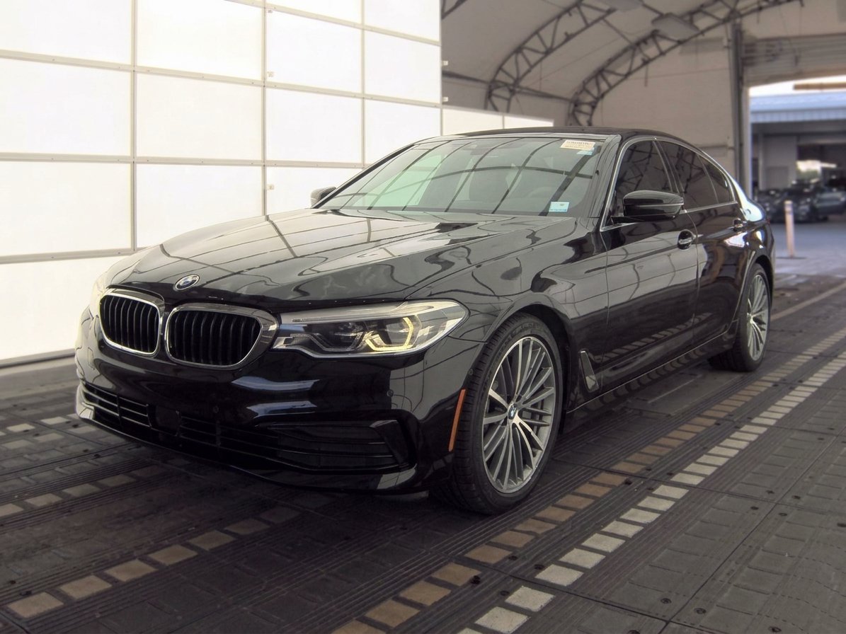 Used 2019 BMW 540i w/ Executive Package RWD image 1