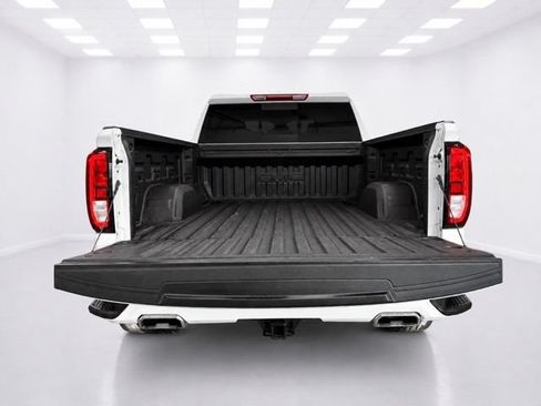 Used 2025 GMC Sierra 1500 Elevation w/ Elevation Premium Package AWD/4WD image 12