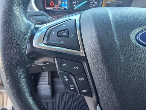 Used 2020 Ford Edge SEL w/ Cold Weather Package image 15