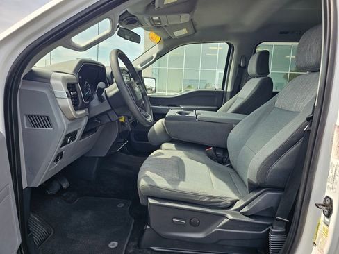Used 2022 Ford F150 XLT w/ Trailer Tow Package AWD/4WD image 10