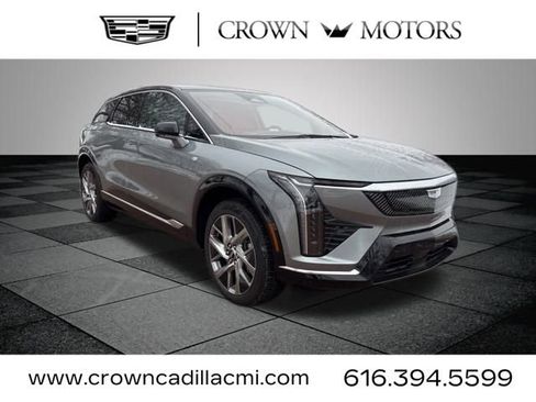 New 2026 Cadillac Optiq Luxury 1 image 1