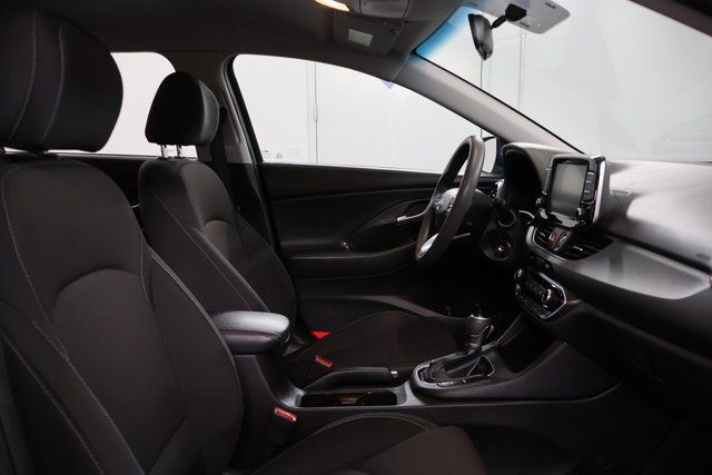 Used 2018 Hyundai Elantra GT FWD image 24
