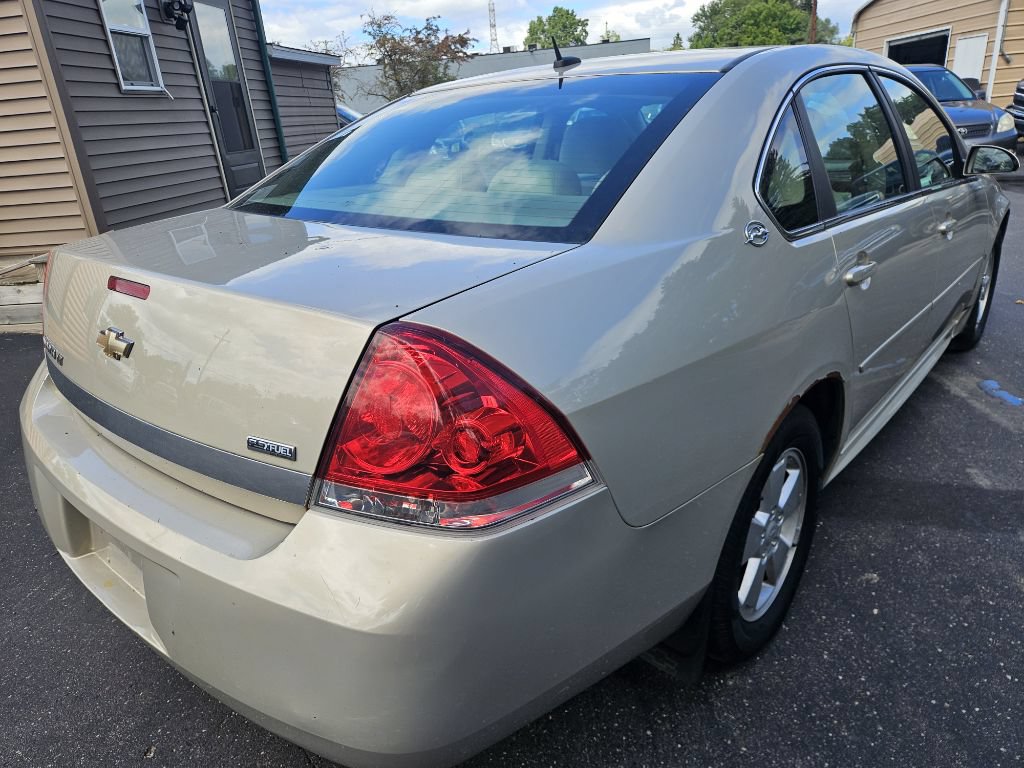Used 2009 Chevrolet Impala LT FWD image 9