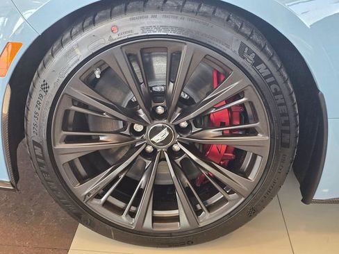 New 2026 Cadillac CT5 V Blackwing w/ Carbon Fiber 2 Package image 8