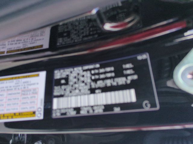 Used 2025 Toyota 4Runner TRD Off-Road Premium AWD/4WD image 25