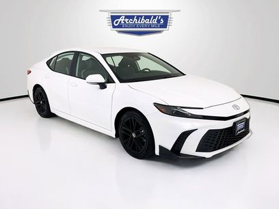 Used 2025 Toyota Camry SE