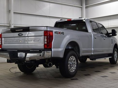 Used 2022 Ford F250 XLT w/ XLT Premium Package image 7