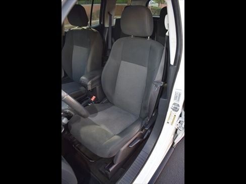 Used 2016 Jeep Patriot Latitude AWD/4WD image 15