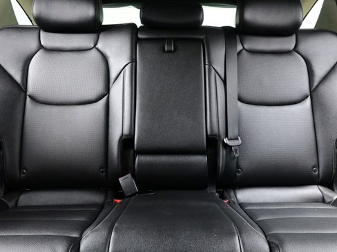 Used 2022 Genesis GV70 2.5T w/ Select Package image 16