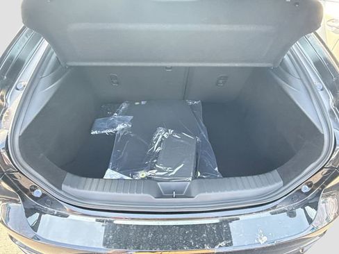 New 2026 MAZDA MAZDA3 s FWD image 22