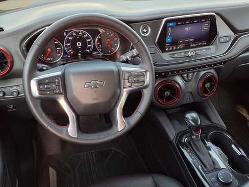Used 2021 Chevrolet Blazer RS w/ Enhanced Convenience Package image 13