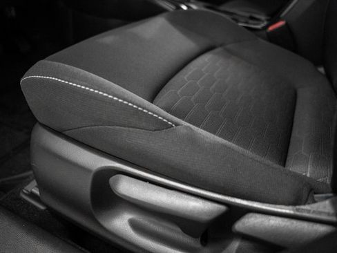 Used 2024 Toyota Corolla SE image 32