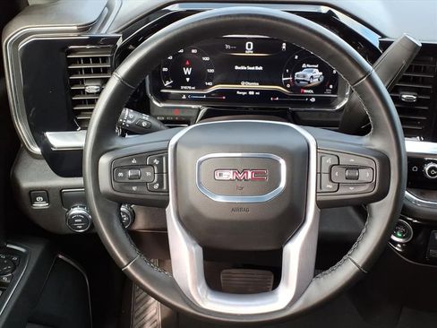 Used 2025 GMC Sierra 1500 SLT image 24