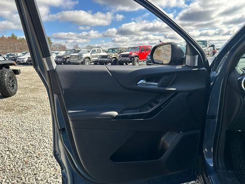 New 2026 Chevrolet Equinox LT w/ LPO, Floor Liner Package image 17