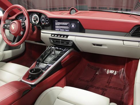 Certified 2023 Porsche 911 Turbo S w/ 911 Turbo Sportdesign Package image 19