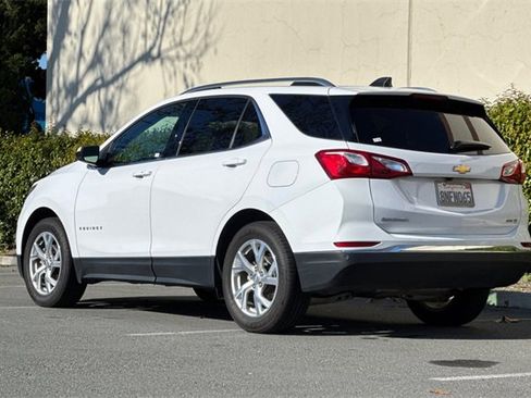 Used 2020 Chevrolet Equinox LT image 6